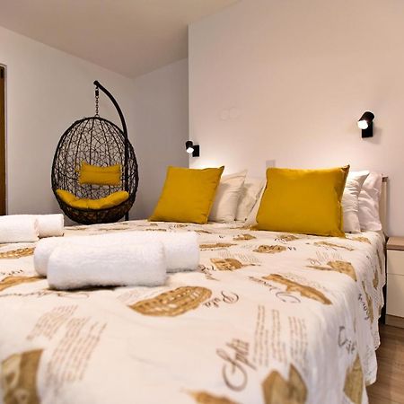 Apartments Kiwi Rovinj Ngoại thất bức ảnh