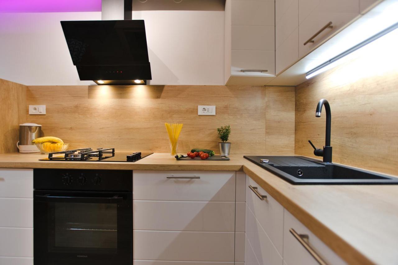 Apartments Kiwi Rovinj Ngoại thất bức ảnh