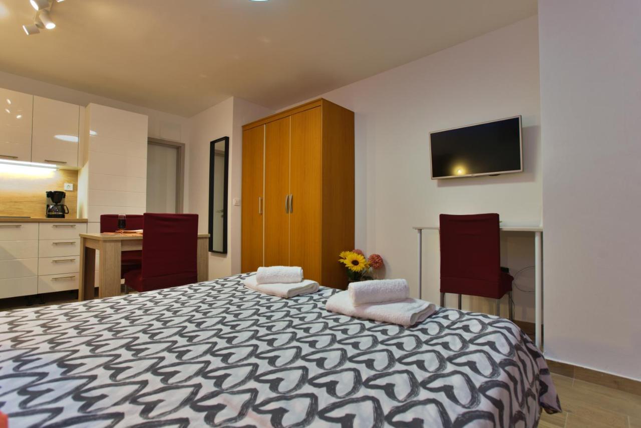Apartments Kiwi Rovinj Ngoại thất bức ảnh