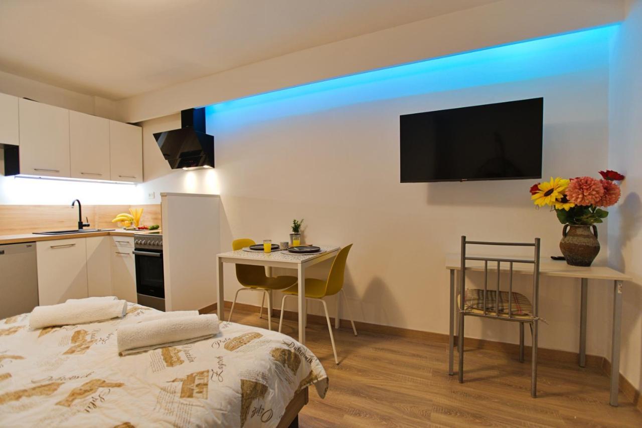 Apartments Kiwi Rovinj Ngoại thất bức ảnh